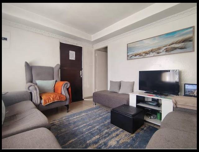 3 BEDROOM HOUSE FOR SALE IN LEBOENG